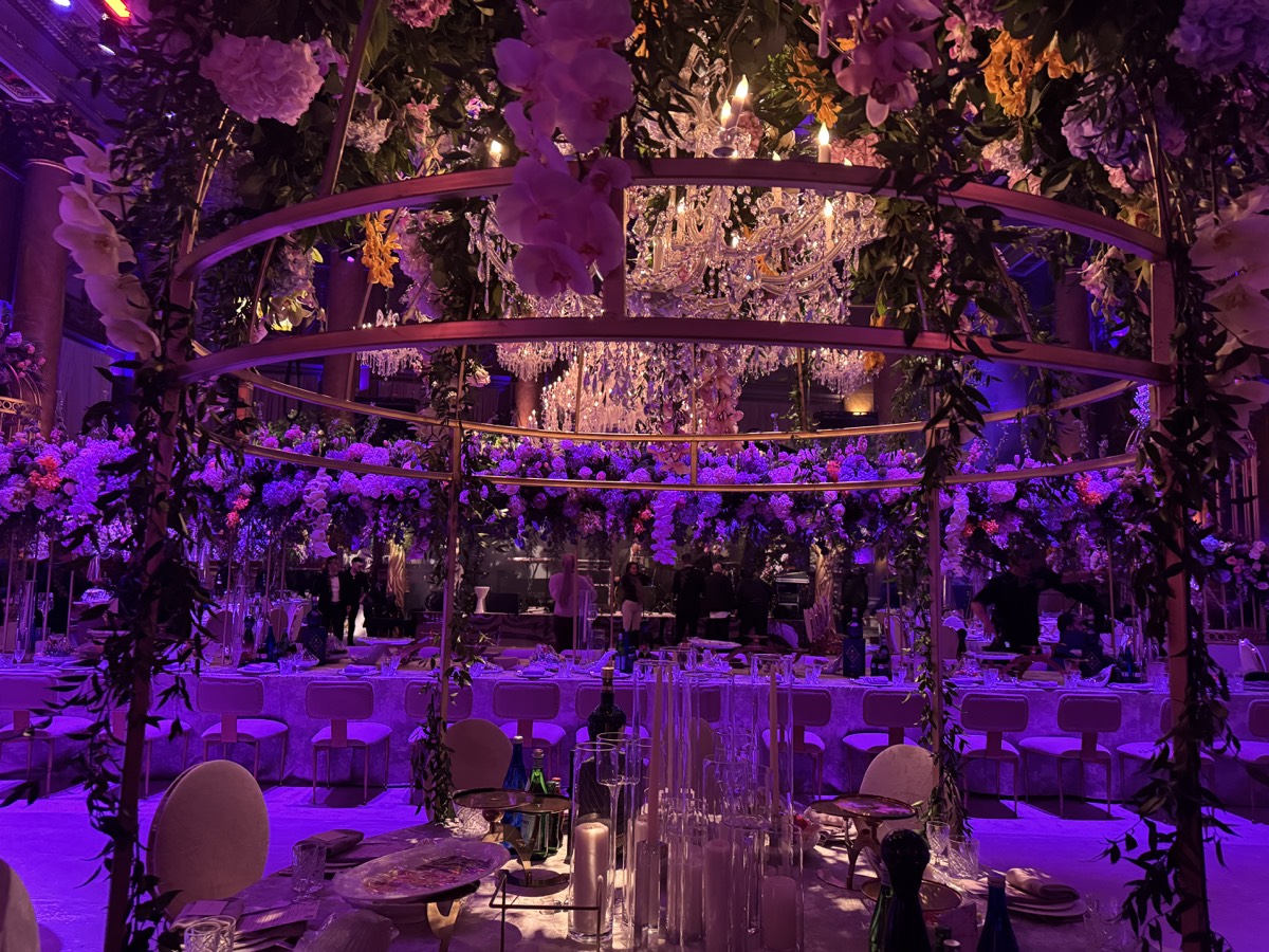 Purple Reception Ambiance