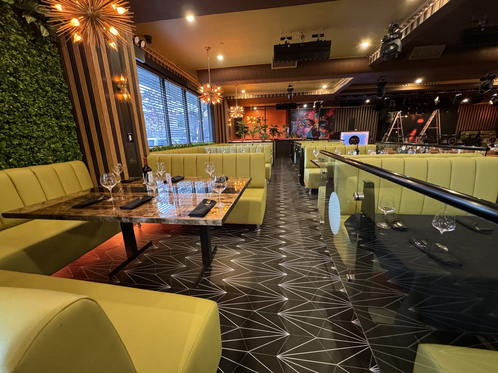 Restaurant AV Installation - KLAV Group